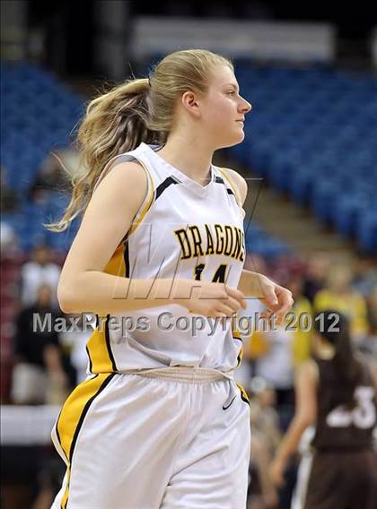 Thumbnail 1 in Laguna Hills vs. Bishop O'Dowd (CIF State D3 Final) photogallery.