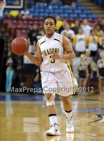 Thumbnail 1 in Laguna Hills vs. Bishop O'Dowd (CIF State D3 Final) photogallery.