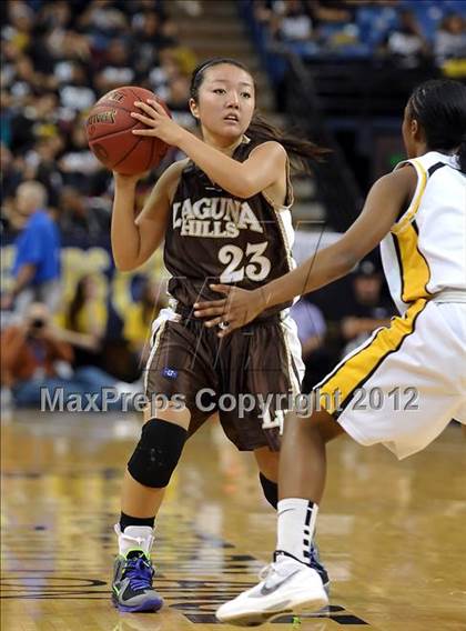 Thumbnail 1 in Laguna Hills vs. Bishop O'Dowd (CIF State D3 Final) photogallery.