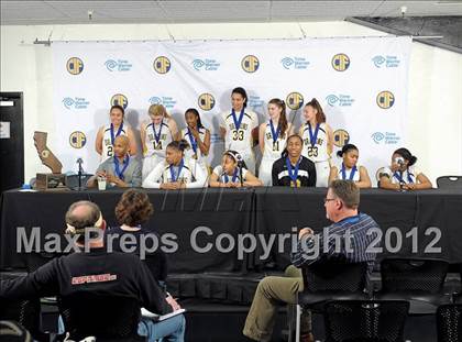 Thumbnail 3 in Laguna Hills vs. Bishop O'Dowd (CIF State D3 Final) photogallery.