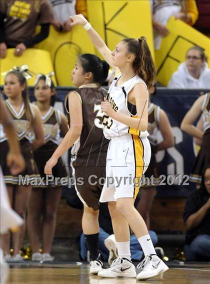 Thumbnail 2 in Laguna Hills vs. Bishop O'Dowd (CIF State D3 Final) photogallery.