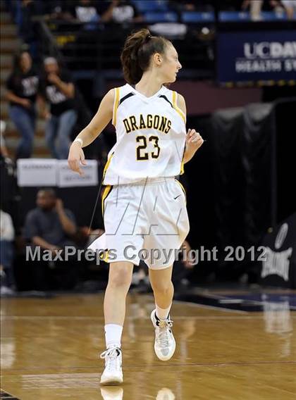 Thumbnail 2 in Laguna Hills vs. Bishop O'Dowd (CIF State D3 Final) photogallery.