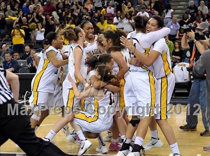 Thumbnail 1 in Laguna Hills vs. Bishop O'Dowd (CIF State D3 Final) photogallery.