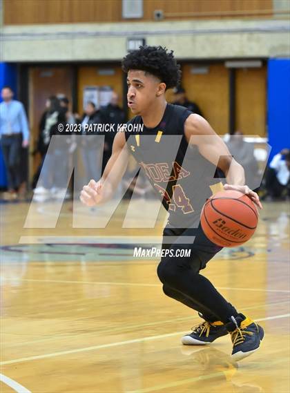 Thumbnail 3 in O'Dea @ Eastside Catholic (3A Boys District 2) photogallery.