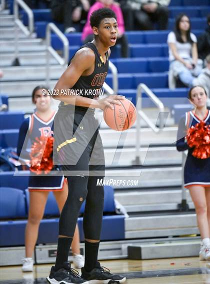 Thumbnail 3 in O'Dea @ Eastside Catholic (3A Boys District 2) photogallery.
