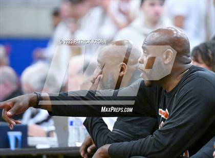 Thumbnail 2 in O'Dea @ Eastside Catholic (3A Boys District 2) photogallery.