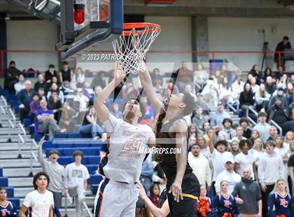 Thumbnail 1 in O'Dea @ Eastside Catholic (3A Boys District 2) photogallery.