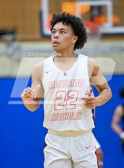 Thumbnail 2 in O'Dea @ Eastside Catholic (3A Boys District 2) photogallery.