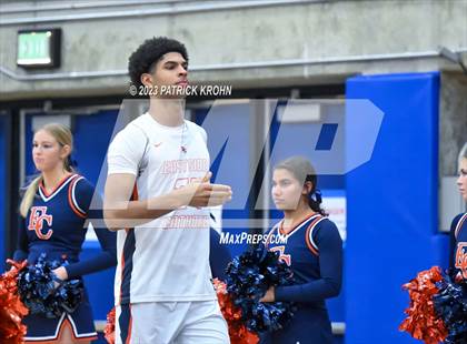Thumbnail 2 in O'Dea @ Eastside Catholic (3A Boys District 2) photogallery.