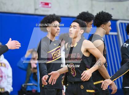 Thumbnail 1 in O'Dea @ Eastside Catholic (3A Boys District 2) photogallery.