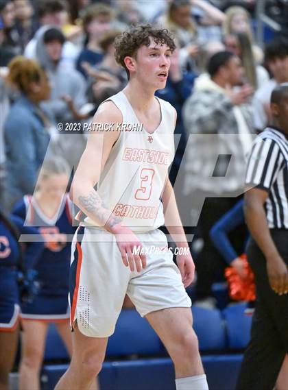 Thumbnail 3 in O'Dea @ Eastside Catholic (3A Boys District 2) photogallery.