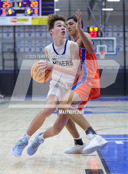 Thumbnail 3 in FR: Timpview @ Bingham (Sophomore) photogallery.