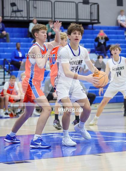Thumbnail 1 in FR: Timpview @ Bingham (Sophomore) photogallery.
