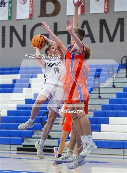 Thumbnail 1 in FR: Timpview @ Bingham (Sophomore) photogallery.