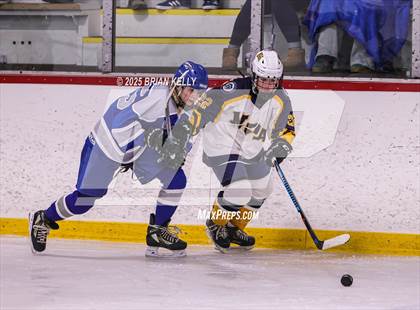 Thumbnail 3 in Notre Dame Academy vs Braintree (Hingham Showcase) photogallery.