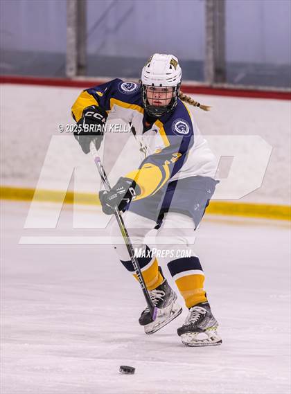 Thumbnail 1 in Notre Dame Academy vs Braintree (Hingham Showcase) photogallery.