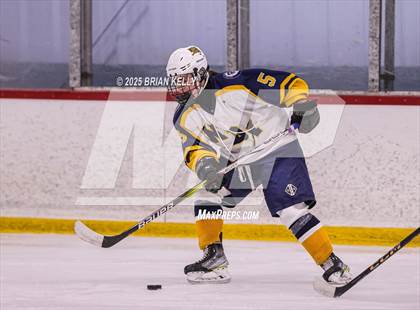 Thumbnail 2 in Notre Dame Academy vs Braintree (Hingham Showcase) photogallery.