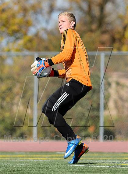 Thumbnail 3 in Faith Christian vs. Forest Lake Christian (CIF SJS D7 Final) photogallery.