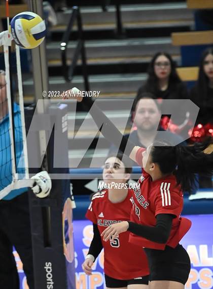 Thumbnail 2 in Marin Academy vs. Glendale (CIF State D4 Final) photogallery.