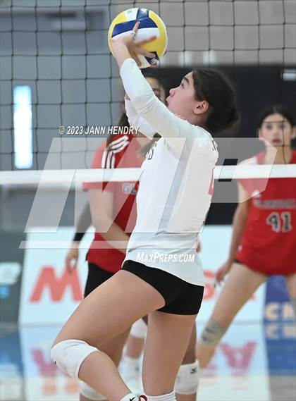 Thumbnail 2 in Marin Academy vs. Glendale (CIF State D4 Final) photogallery.