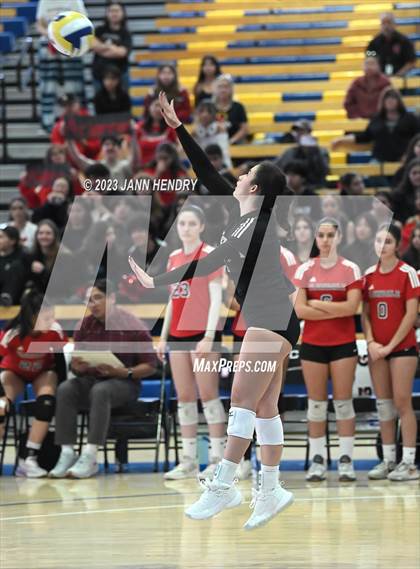Thumbnail 3 in Marin Academy vs. Glendale (CIF State D4 Final) photogallery.