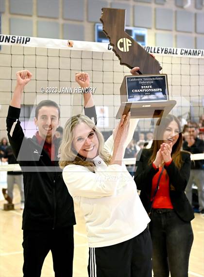 Thumbnail 2 in Marin Academy vs. Glendale (CIF State D4 Final) photogallery.