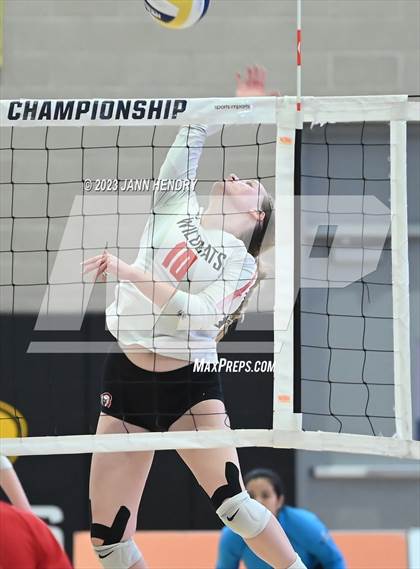 Thumbnail 3 in Marin Academy vs. Glendale (CIF State D4 Final) photogallery.