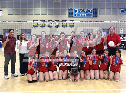 Thumbnail 3 in Marin Academy vs. Glendale (CIF State D4 Final) photogallery.