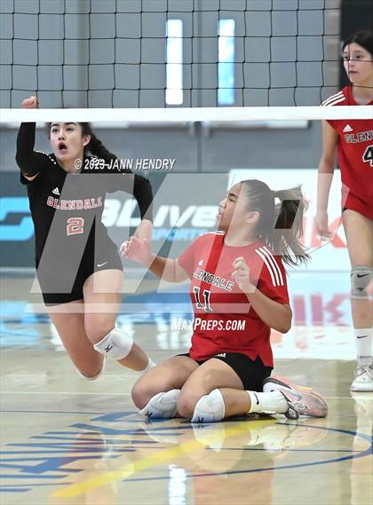 Thumbnail 3 in Marin Academy vs. Glendale (CIF State D4 Final) photogallery.