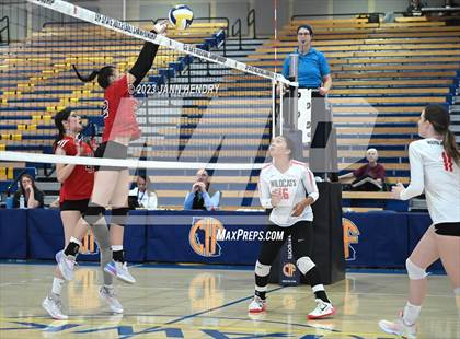 Thumbnail 1 in Marin Academy vs. Glendale (CIF State D4 Final) photogallery.
