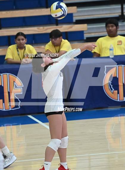 Thumbnail 1 in Marin Academy vs. Glendale (CIF State D4 Final) photogallery.