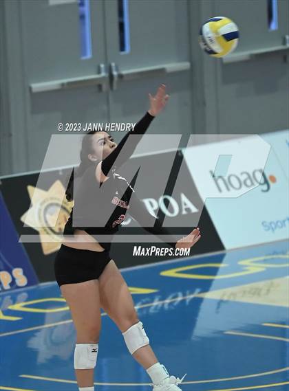 Thumbnail 2 in Marin Academy vs. Glendale (CIF State D4 Final) photogallery.