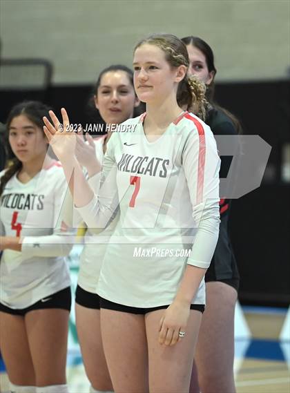 Thumbnail 1 in Marin Academy vs. Glendale (CIF State D4 Final) photogallery.