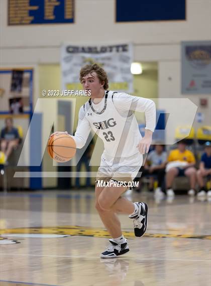 Thumbnail 2 in Norland vs Sacred Heart-Griffin (Wally Keller Classic) photogallery.