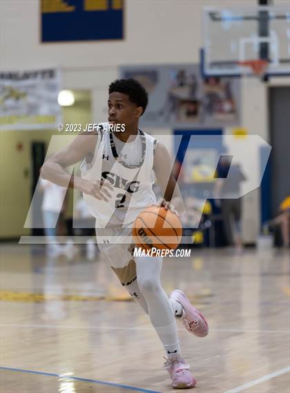 Thumbnail 2 in Norland vs Sacred Heart-Griffin (Wally Keller Classic) photogallery.