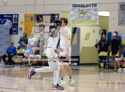 Thumbnail 3 in Norland vs Sacred Heart-Griffin (Wally Keller Classic) photogallery.