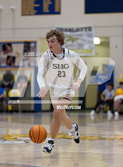 Thumbnail 3 in Norland vs Sacred Heart-Griffin (Wally Keller Classic) photogallery.