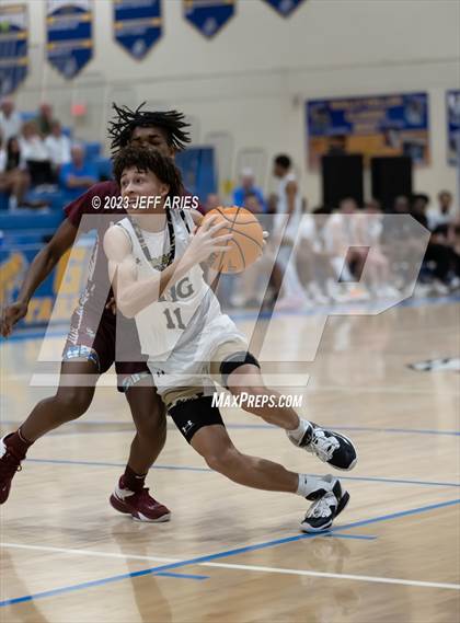 Thumbnail 3 in Norland vs Sacred Heart-Griffin (Wally Keller Classic) photogallery.
