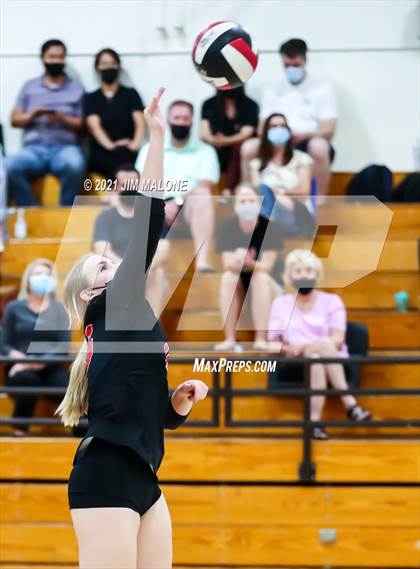 Thumbnail 1 in Carondelet @ Monte Vista photogallery.