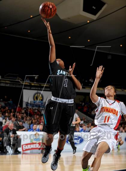 Thumbnail 2 in Santiago vs. Etiwanda (CIF SS D1AA Final) photogallery.