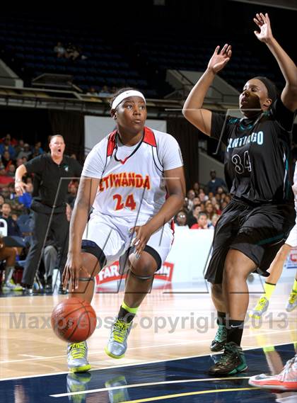 Thumbnail 1 in Santiago vs. Etiwanda (CIF SS D1AA Final) photogallery.