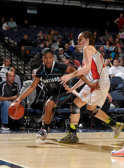 Thumbnail 2 in Santiago vs. Etiwanda (CIF SS D1AA Final) photogallery.