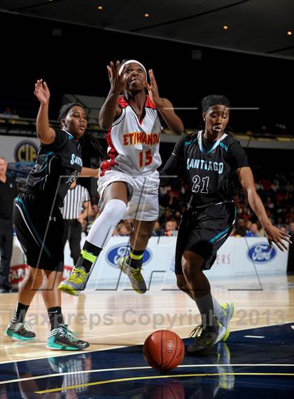 Thumbnail 3 in Santiago vs. Etiwanda (CIF SS D1AA Final) photogallery.