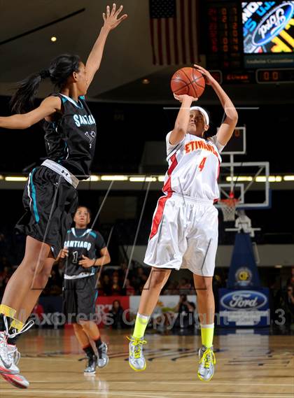 Thumbnail 2 in Santiago vs. Etiwanda (CIF SS D1AA Final) photogallery.