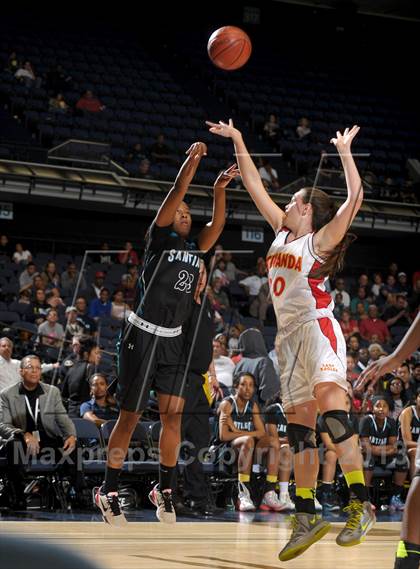 Thumbnail 1 in Santiago vs. Etiwanda (CIF SS D1AA Final) photogallery.
