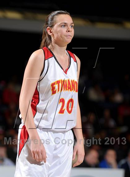 Thumbnail 1 in Santiago vs. Etiwanda (CIF SS D1AA Final) photogallery.