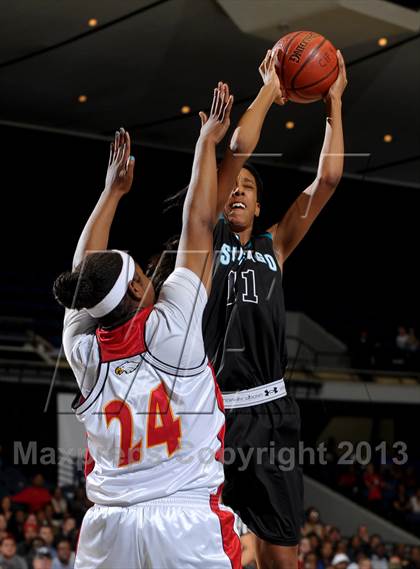 Thumbnail 3 in Santiago vs. Etiwanda (CIF SS D1AA Final) photogallery.