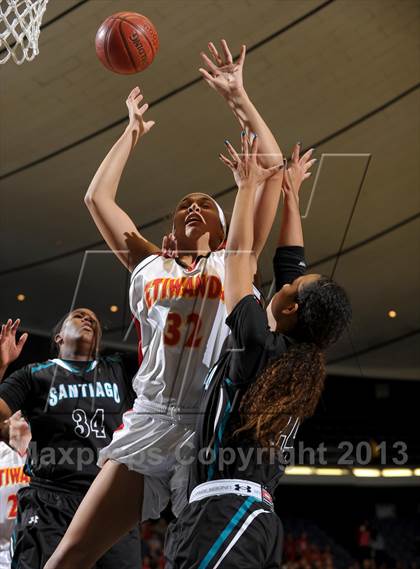 Thumbnail 1 in Santiago vs. Etiwanda (CIF SS D1AA Final) photogallery.