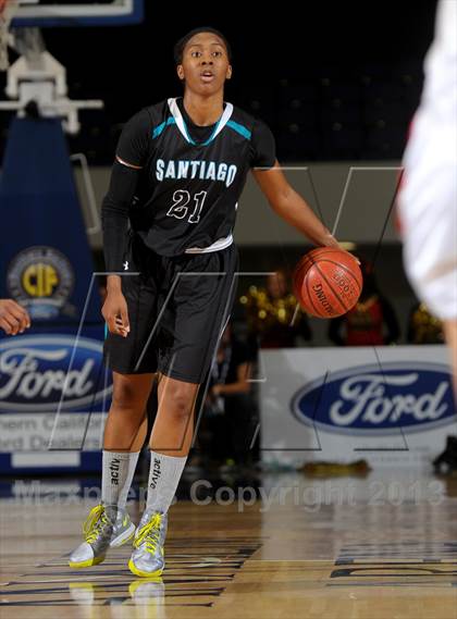 Thumbnail 3 in Santiago vs. Etiwanda (CIF SS D1AA Final) photogallery.