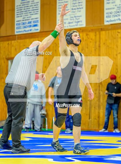 Thumbnail 3 in Bomber Tri Meet photogallery.